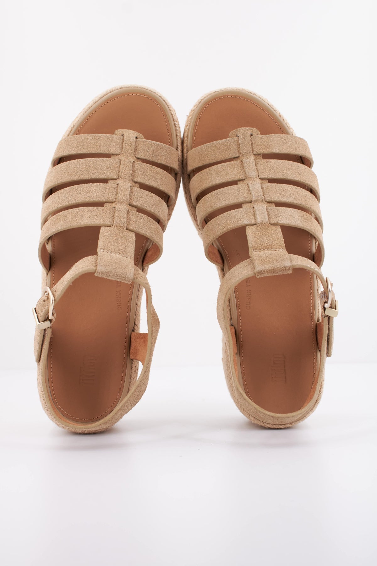 FITFLOP PLATFFORMS SUEDE FISHERMAN en color BEIS  (3)