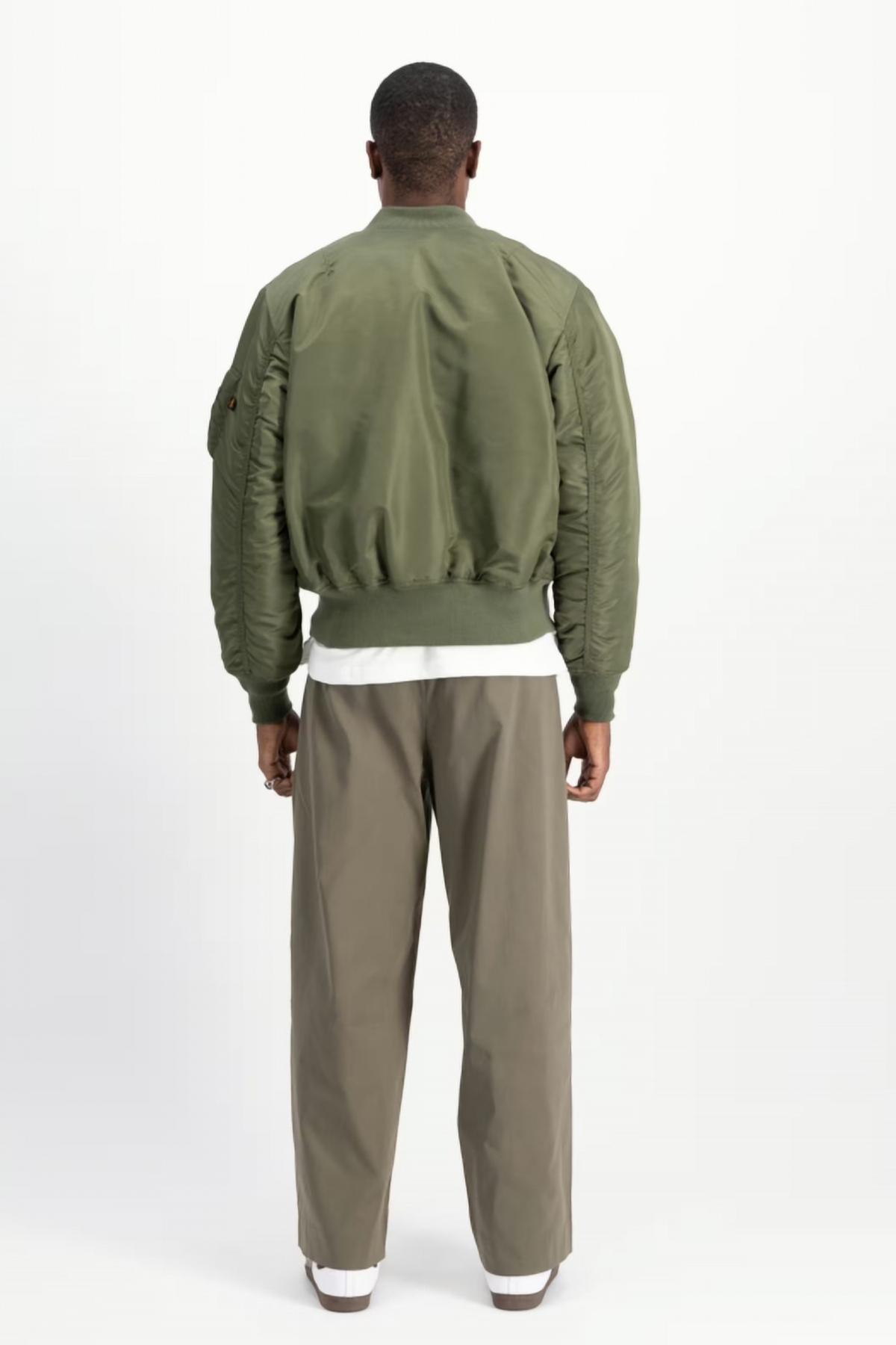 ALPHA INDUSTRIES MA- HERITAGE en color VERDE  (3)