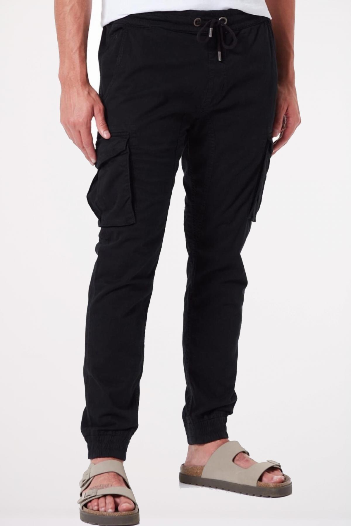 ALPHA INDUSTRIES COTTON TWILL JOGGER en color NEGRO  (3)