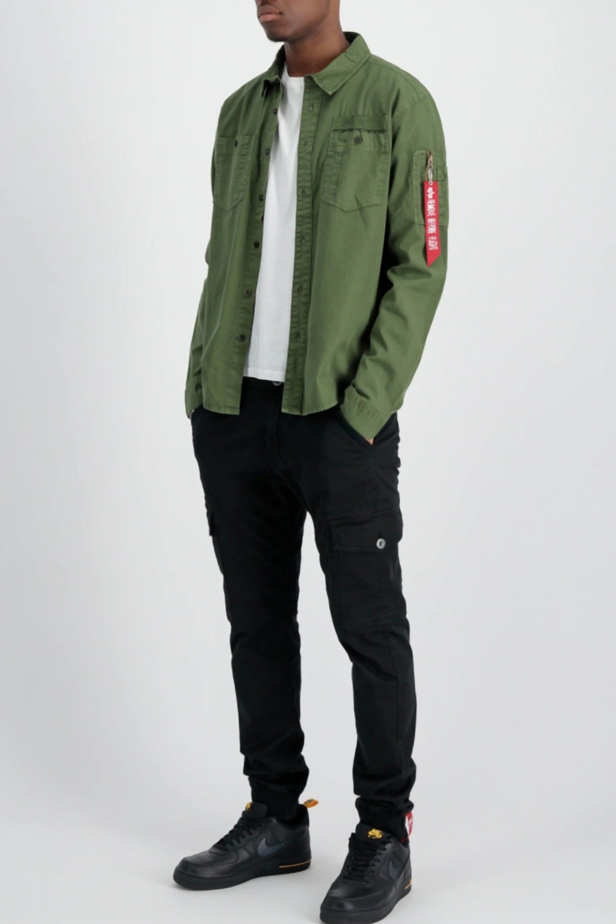 ALPHA INDUSTRIES AIR FORCE EMB SHIRT en color VERDE  (4)