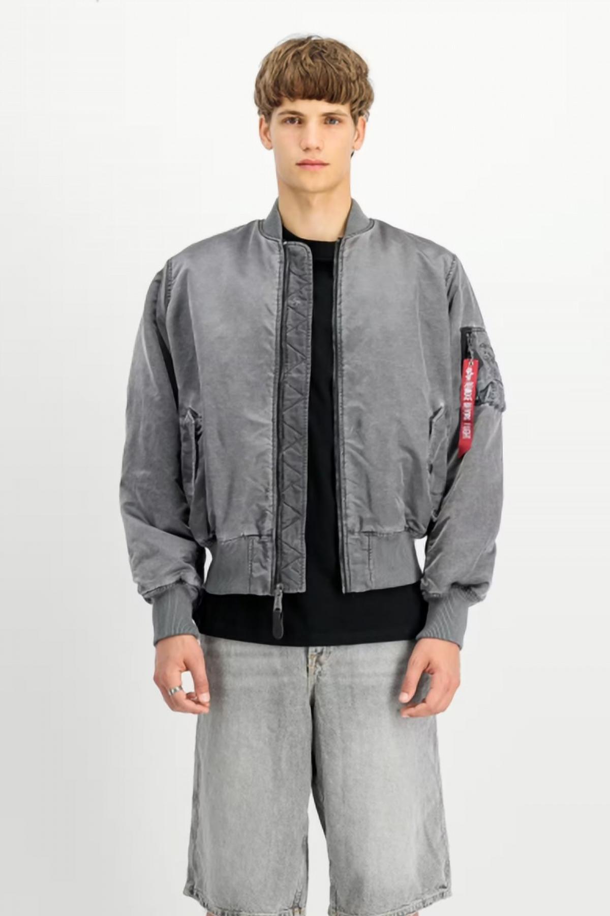 ALPHA INDUSTRIES MA- VINTAGE en color GRIS  (1)