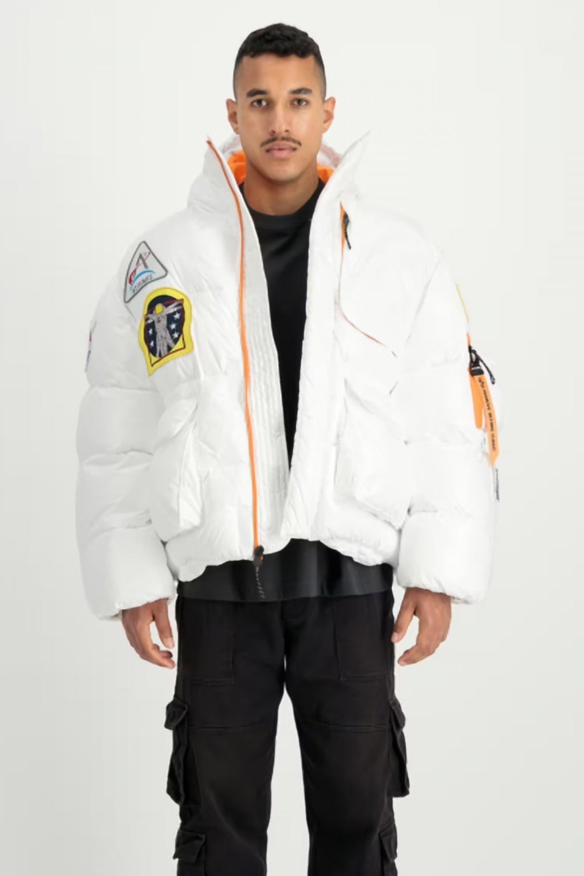 ALPHA INDUSTRIES NASA PUFFER ARTEMIS en color BLANCO  (1)