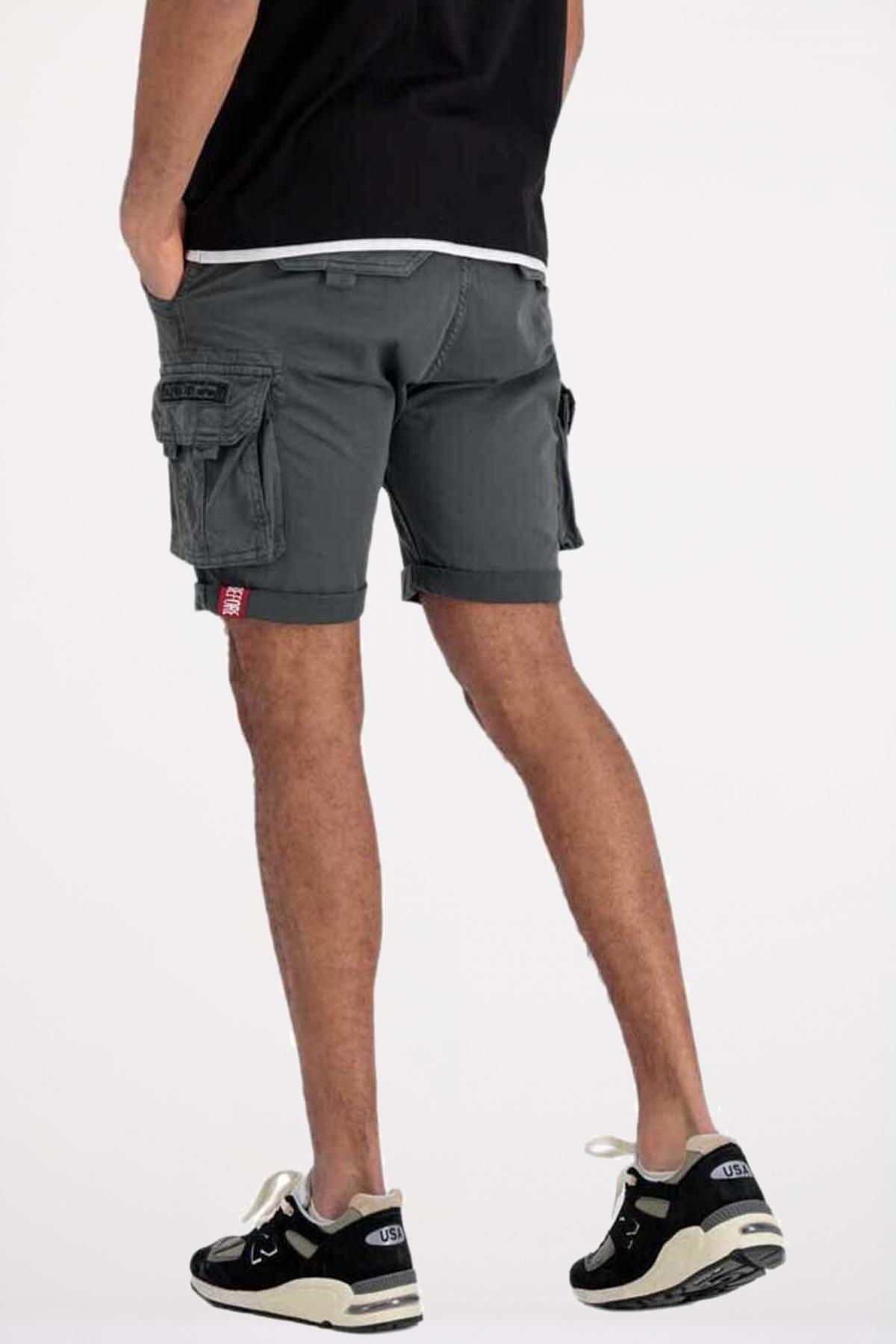 ALPHA INDUSTRIES CREW SHORT en color GRIS  (3)