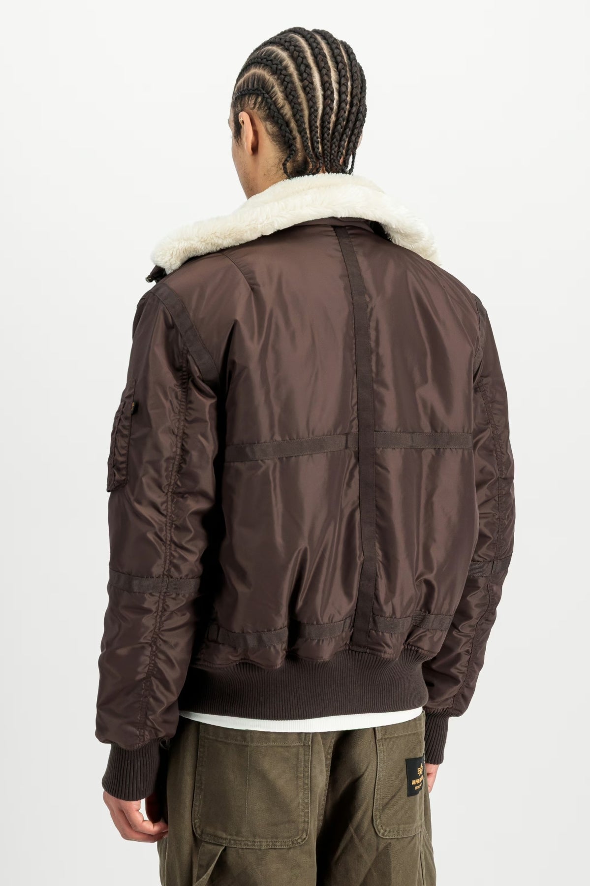 ALPHA INDUSTRIES THE B- III TT BOMBER JACKET en color MARRON  (2)