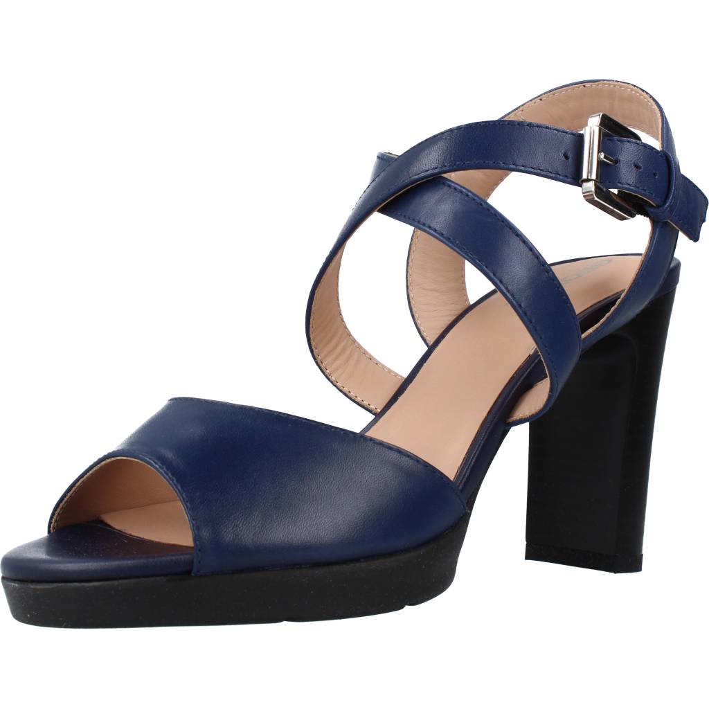 GEOX  D ANNYA HIGH SANDAL en color BEIS  (1)