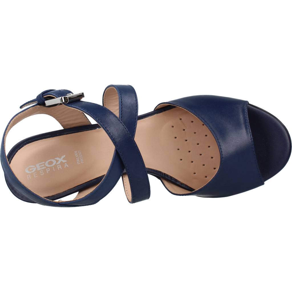 GEOX  D ANNYA HIGH SANDAL en color BEIS  (7)