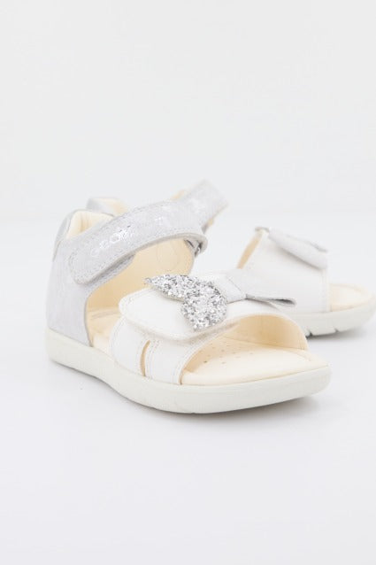 GEOX B SANDAL ALUL GIRL D en color BLANCO  (1)