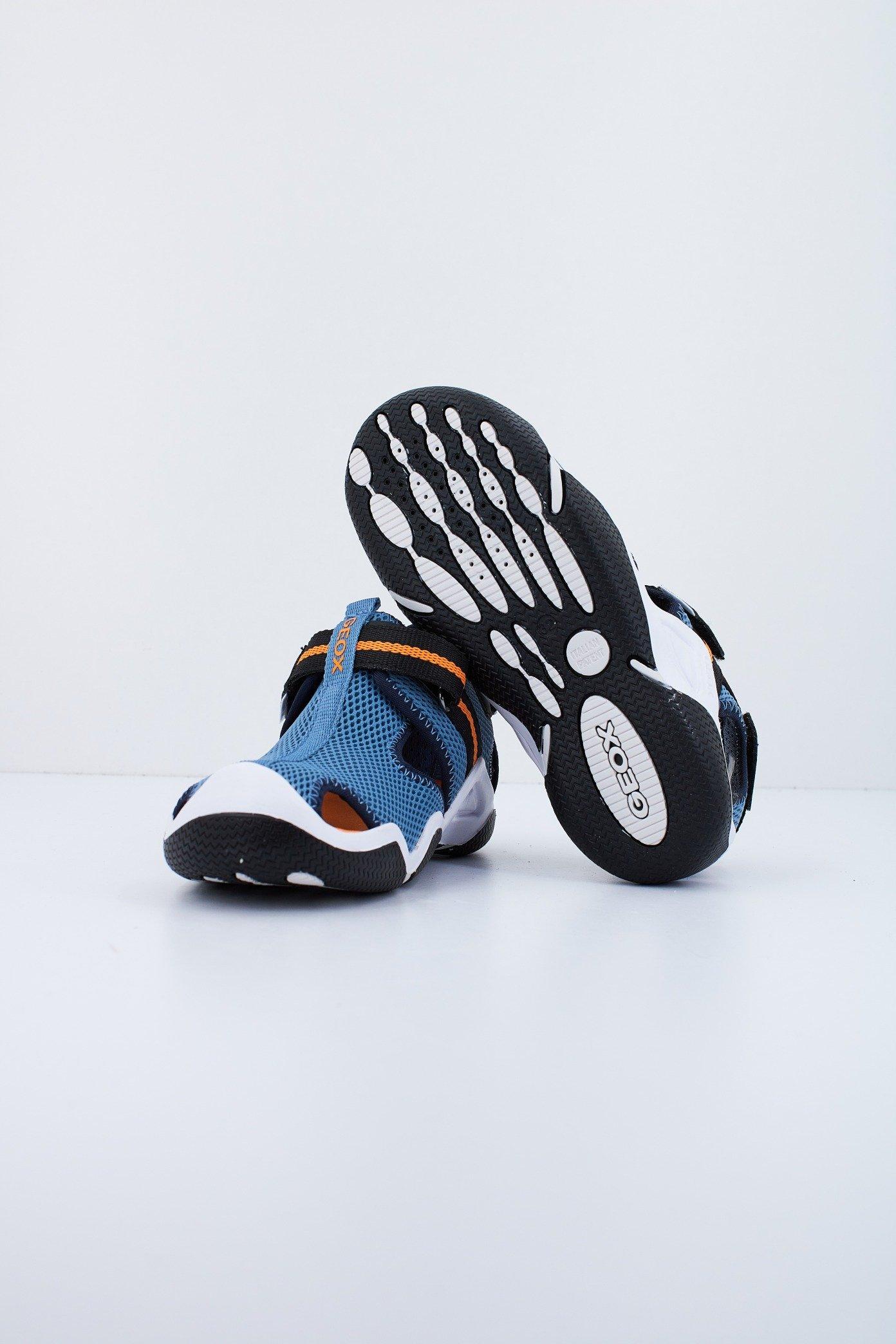 GEOX JR WADER A en color AZUL  (4)