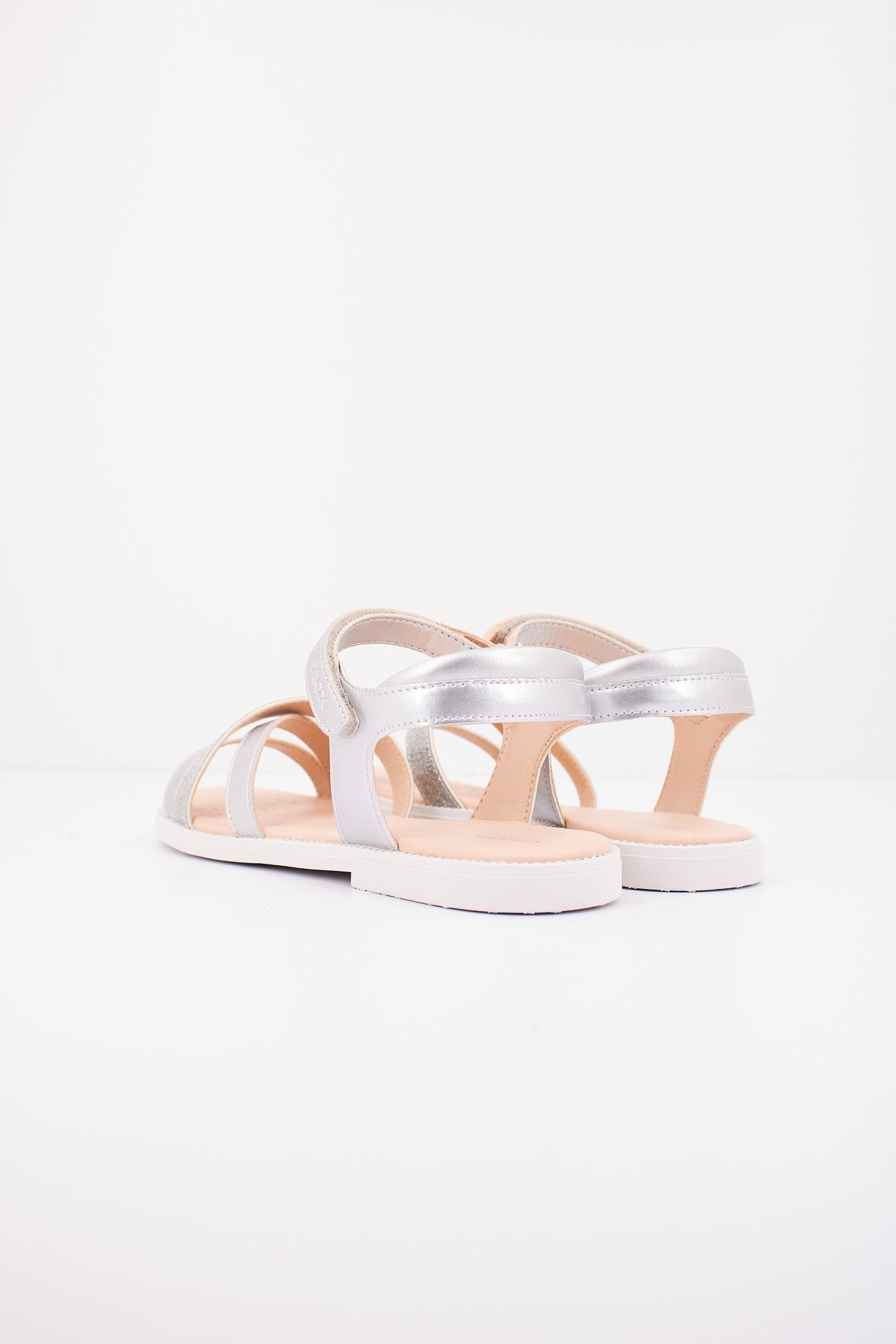 GEOX J SANDAL KARLY GIRL en color PLATA  (3)