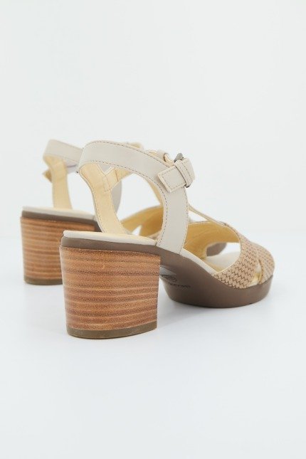 GEOX  en color MARRON  (3)