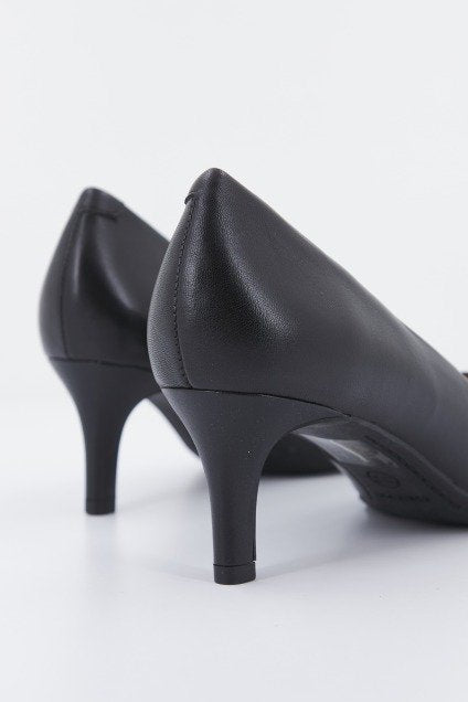 GEOX D ELINA en color NEGRO  (3)