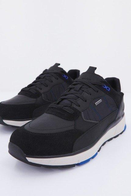 GEOX U DOLOMIA B ABX en color NEGRO  (2)