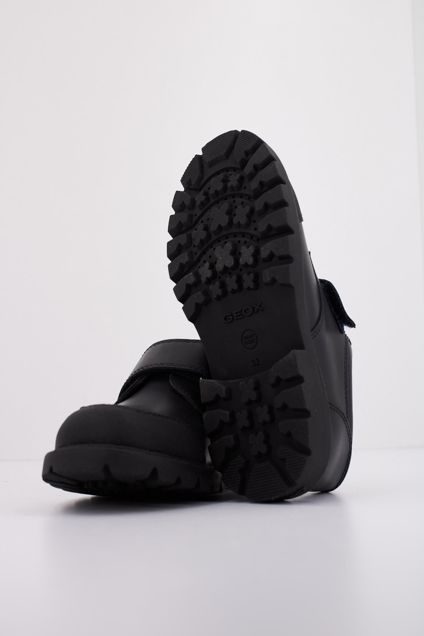 GEOX J SHAYLAX BOY en color AZUL  (5)