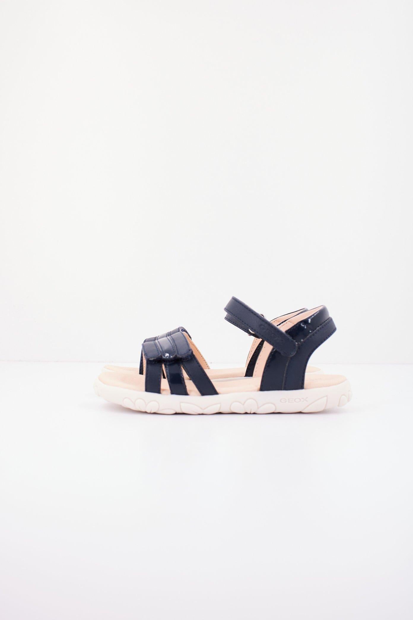 GEOX J SANDAL HAITI GIRL en color AZUL  (1)