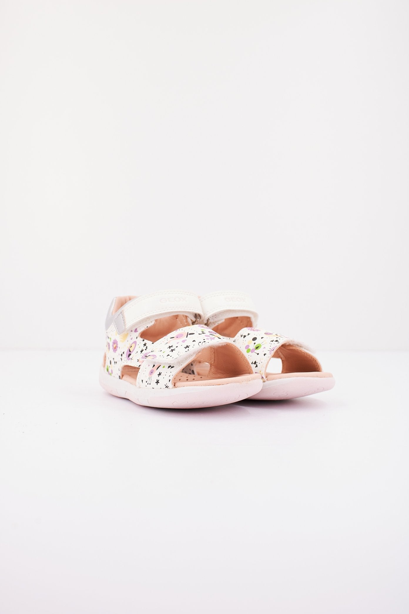 GEOX B SANDAL TAPUZ GIRL en color BLANCO  (2)