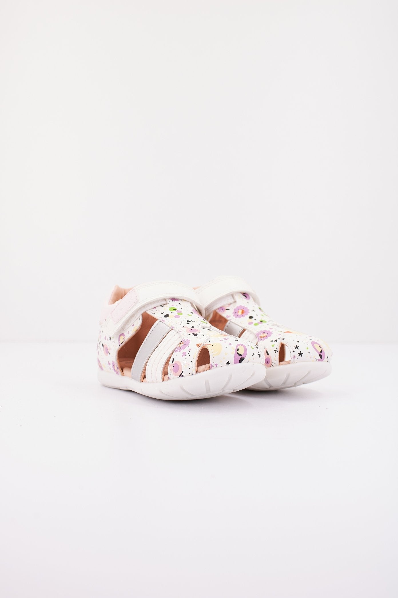GEOX B ELTHAN GIRL en color BLANCO  (2)