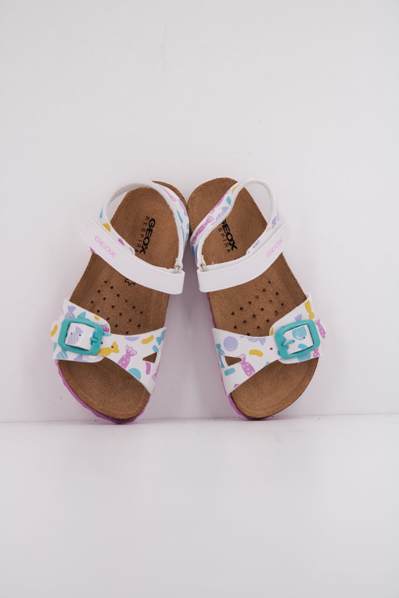 GEOX B SANDAL CHALKI GIRL en color BLANCO  (3)