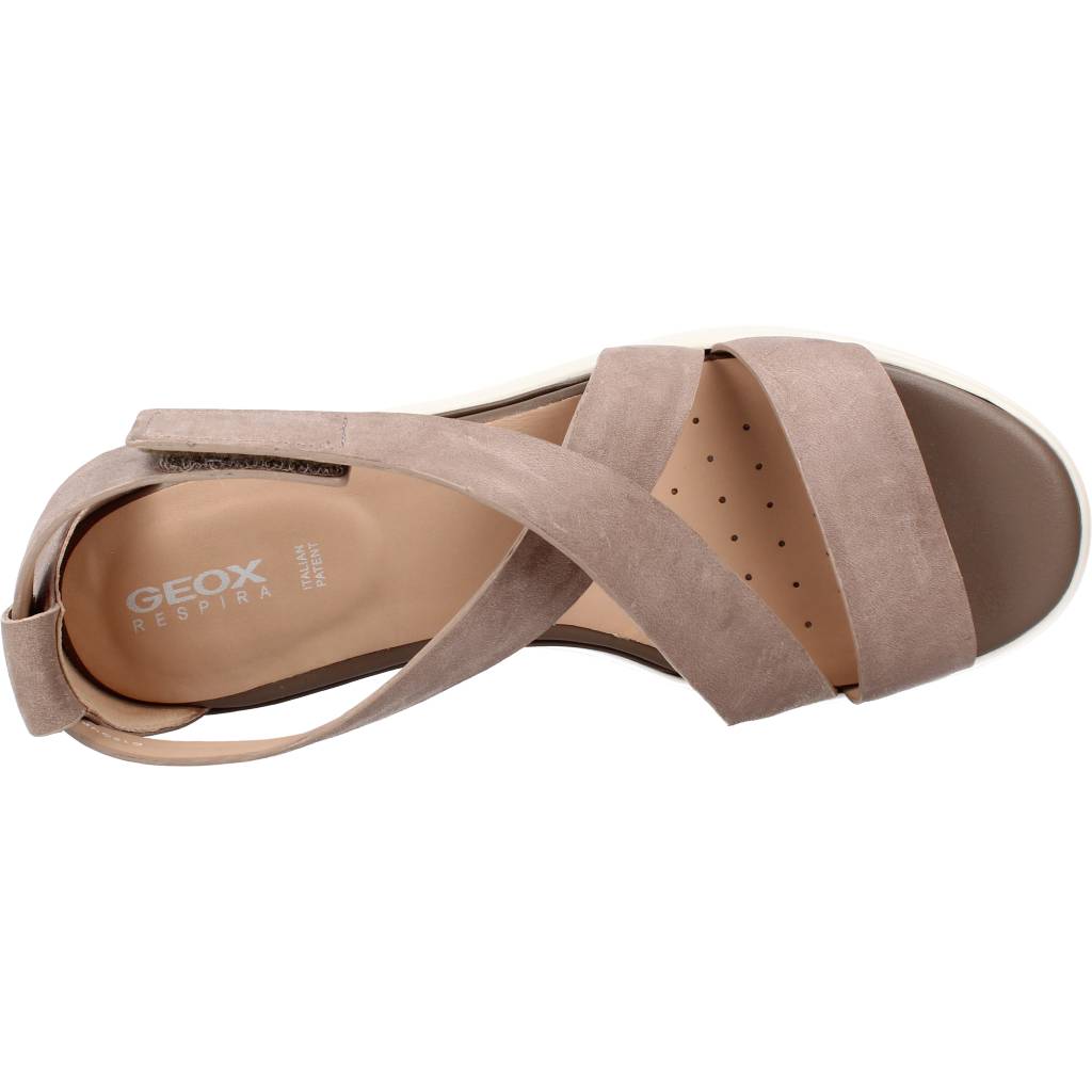 GEOX D PISA F en color MARRON  (7)