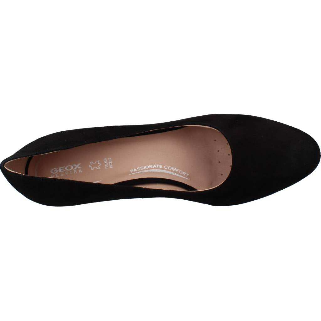 GEOX D UMBRETTA A en color NEGRO  (7)