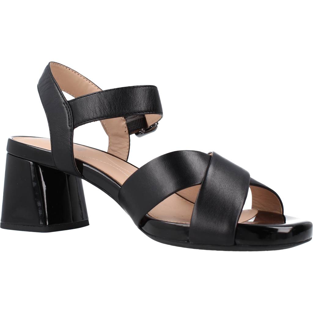 GEOX D GENZIANA MID B en color NEGRO  (5)