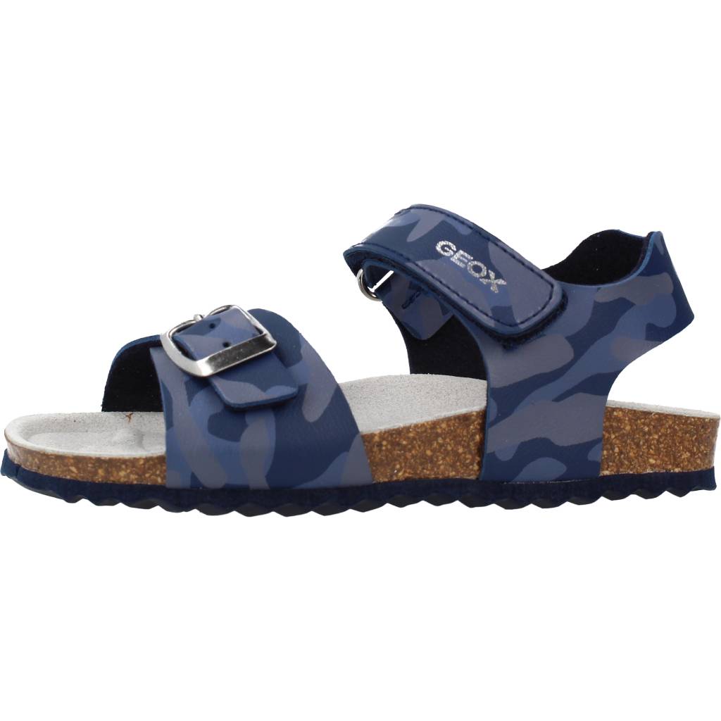 GEOX B SANDAL CHALKI BOY en color AZUL  (2)