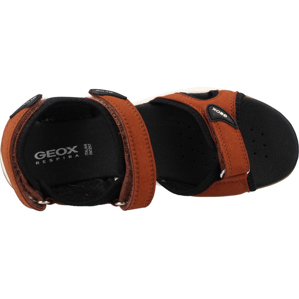 GEOX D BOREALIS A en color MARRON  (7)