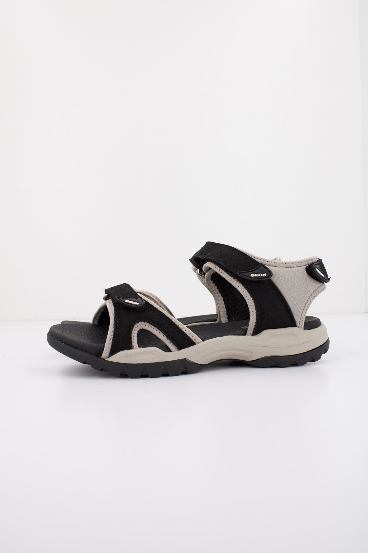 GEOX D BOREALIS en color NEGRO  (1)