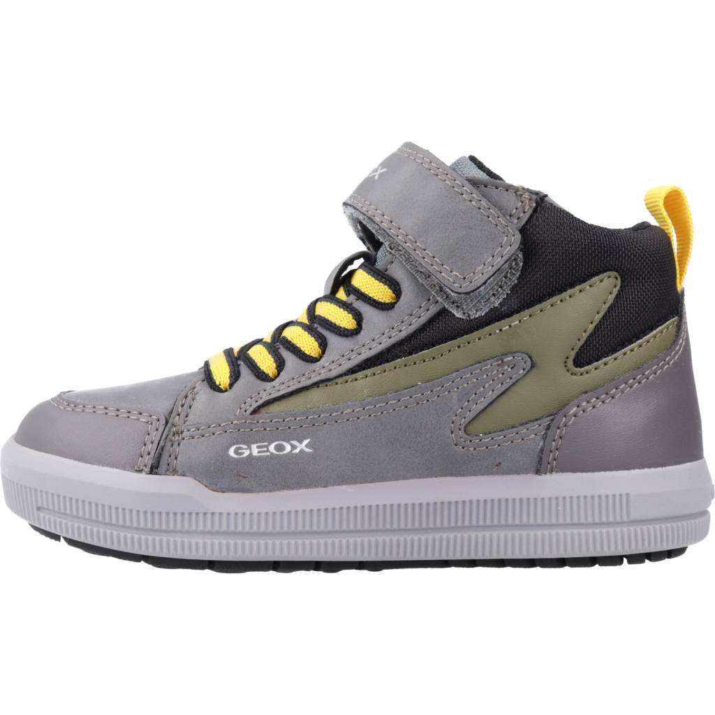 GEOX J ARZACH BOY en color GRIS  (2)