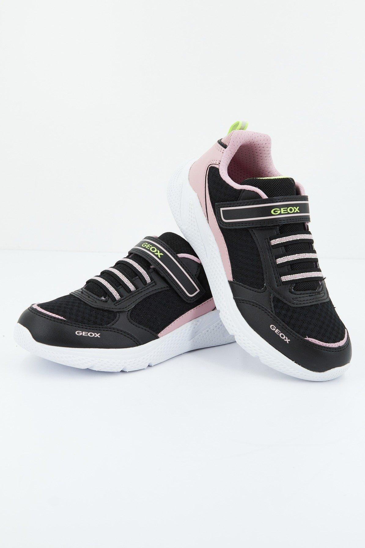 GEOX J SPRINTYE G. en color NEGRO  (1)