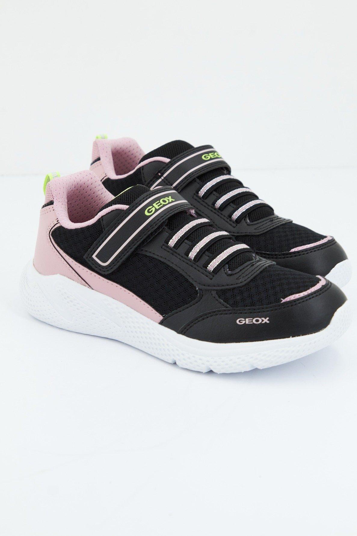 GEOX J SPRINTYE G. en color NEGRO  (2)