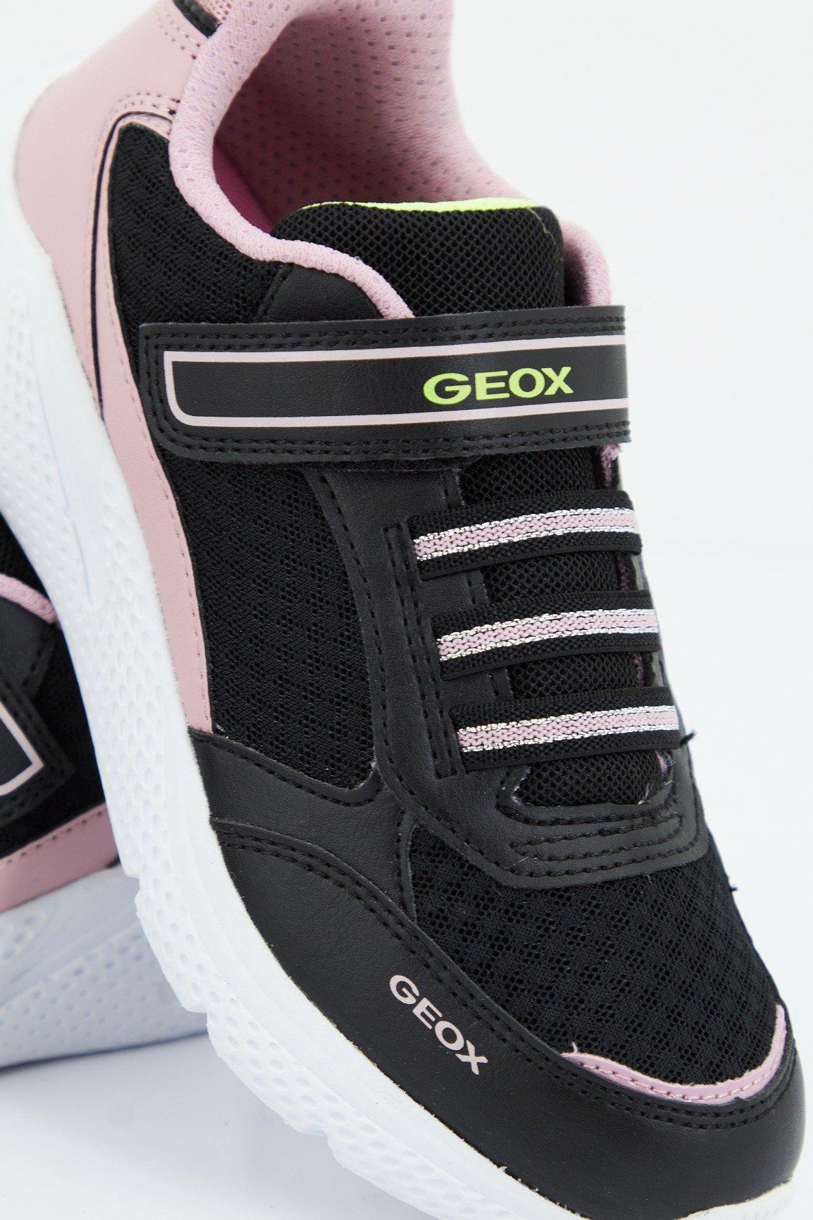 GEOX J SPRINTYE G. en color NEGRO  (4)