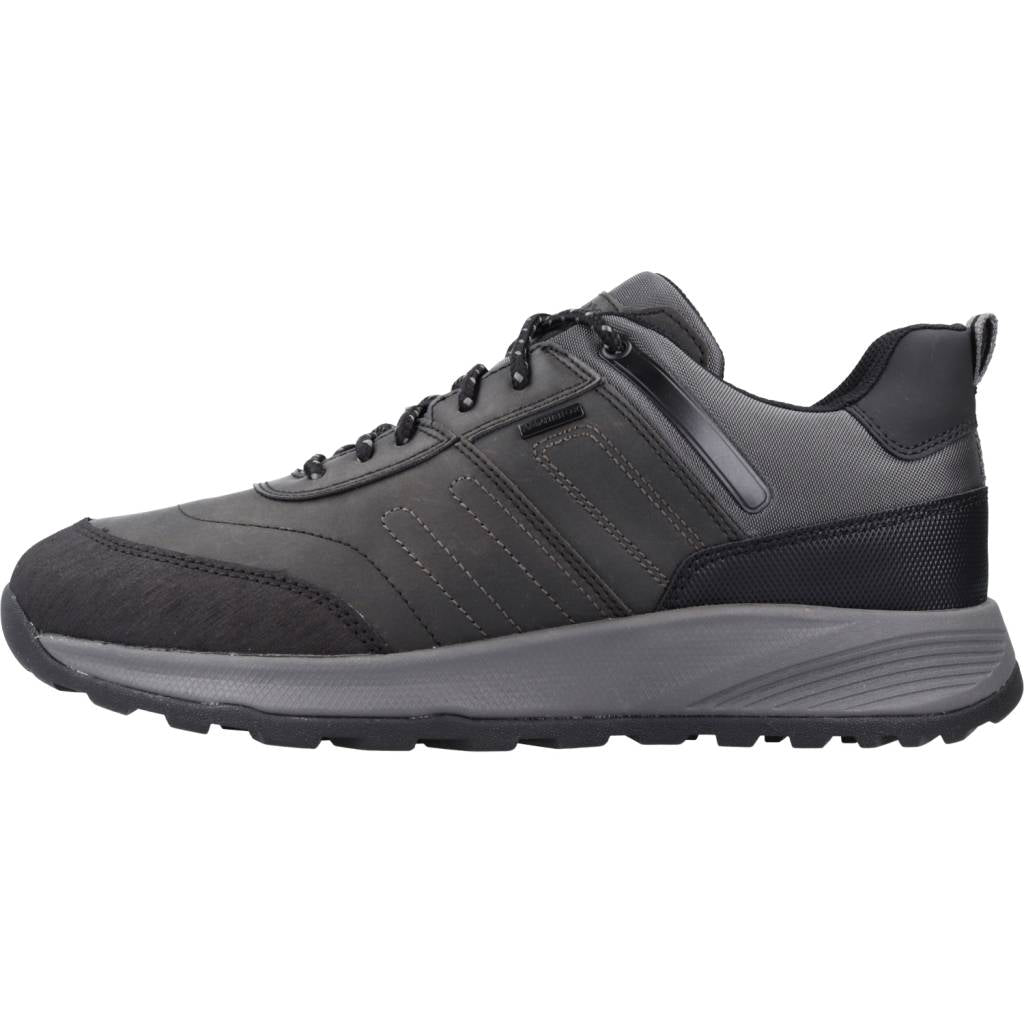GEOX U TERRESTRE B WPF A en color NEGRO  (2)