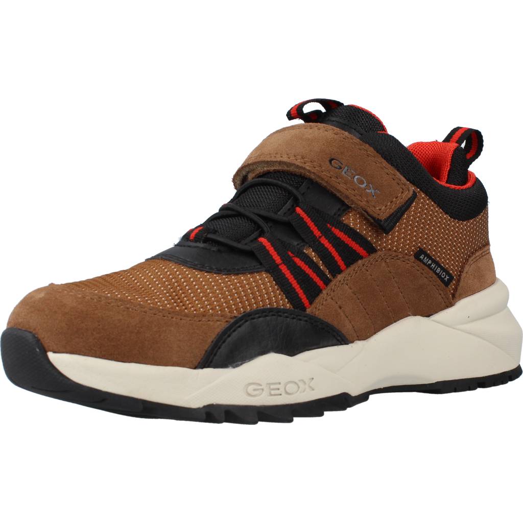 GEOX J HEEVOK BOY B ABX A en color MARRON  (1)