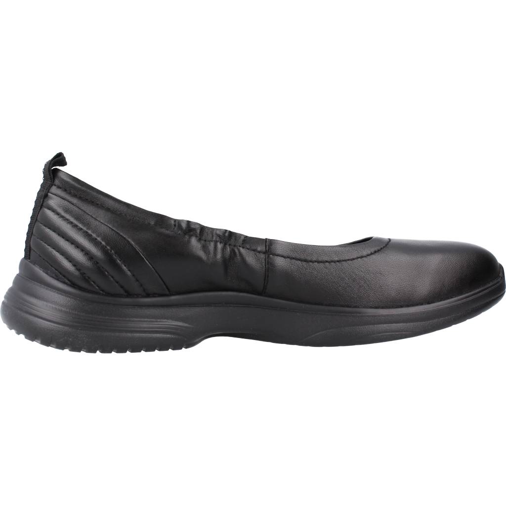 GEOX D PILLOW E en color NEGRO  (4)