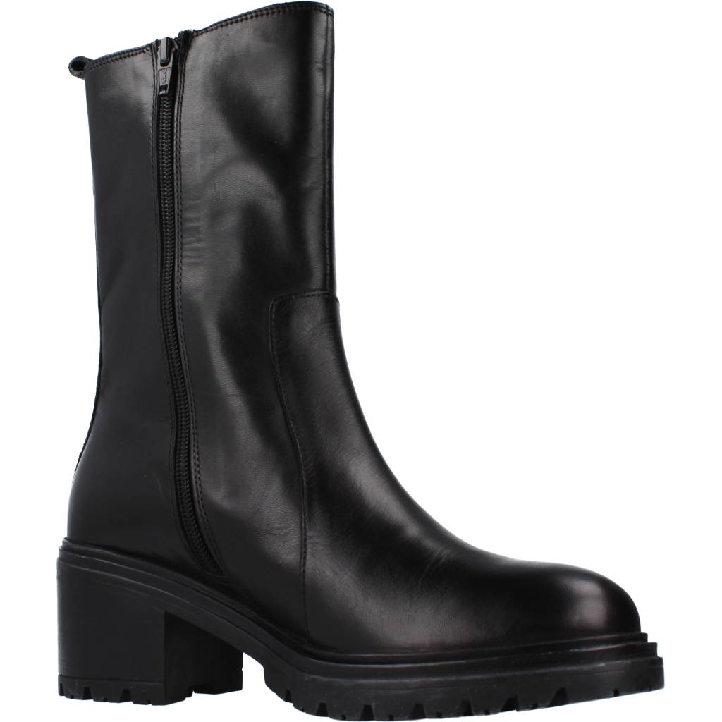 GEOX D DAMIANA H en color NEGRO  (5)