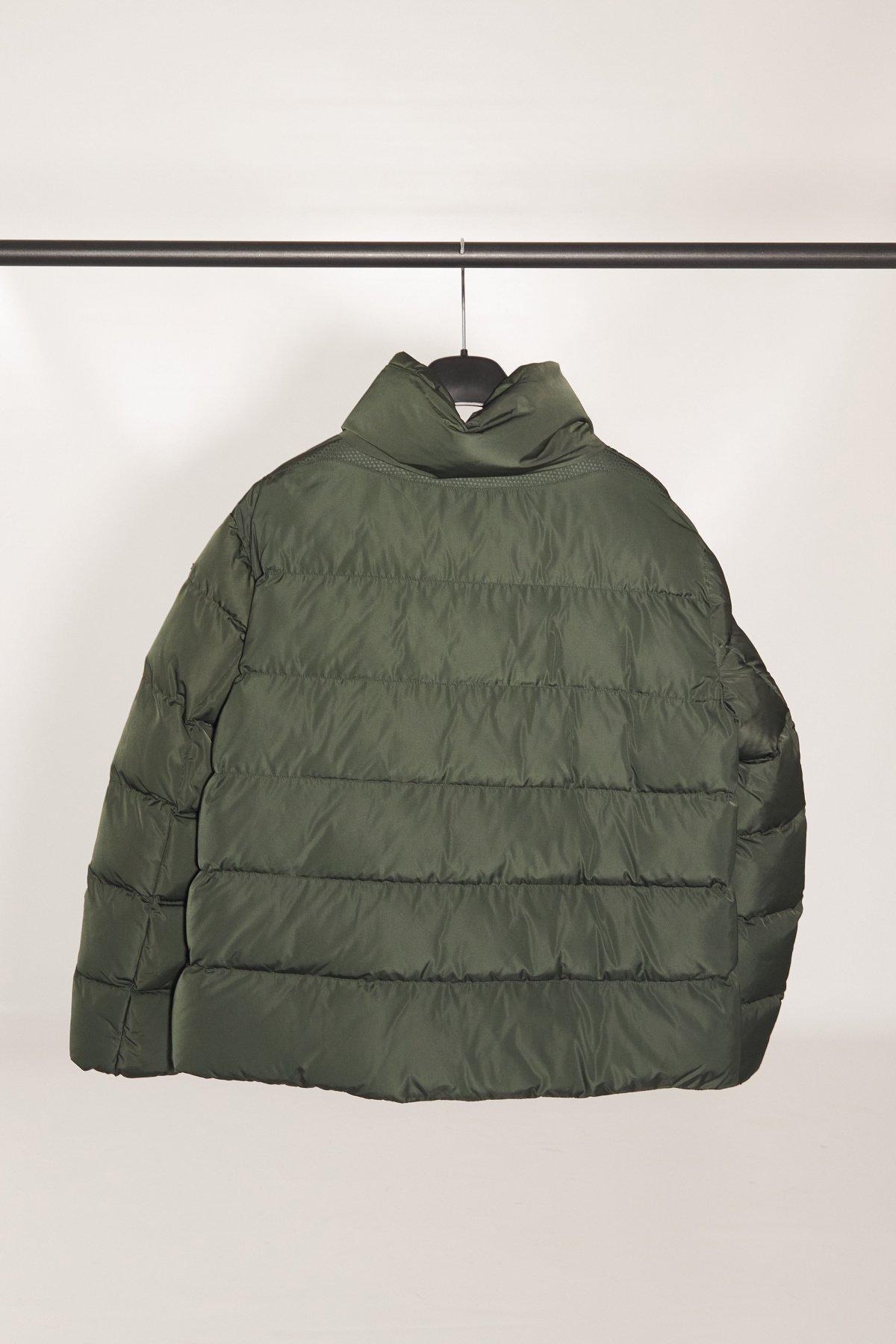 GEOX  W ANYLLA SHORT PARKA en color VERDE  (3)