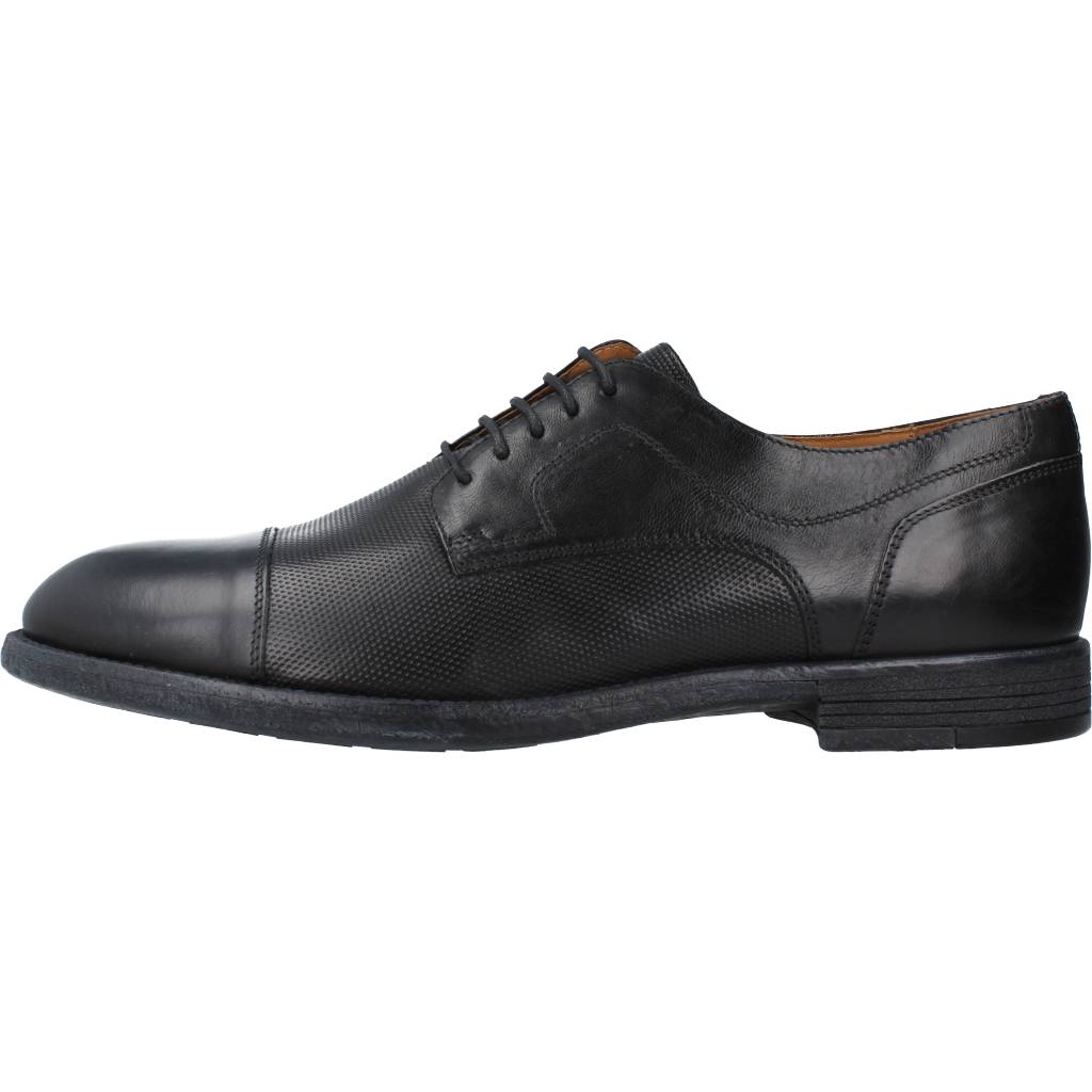 GEOX  U ANGHIARI en color NEGRO  (2)