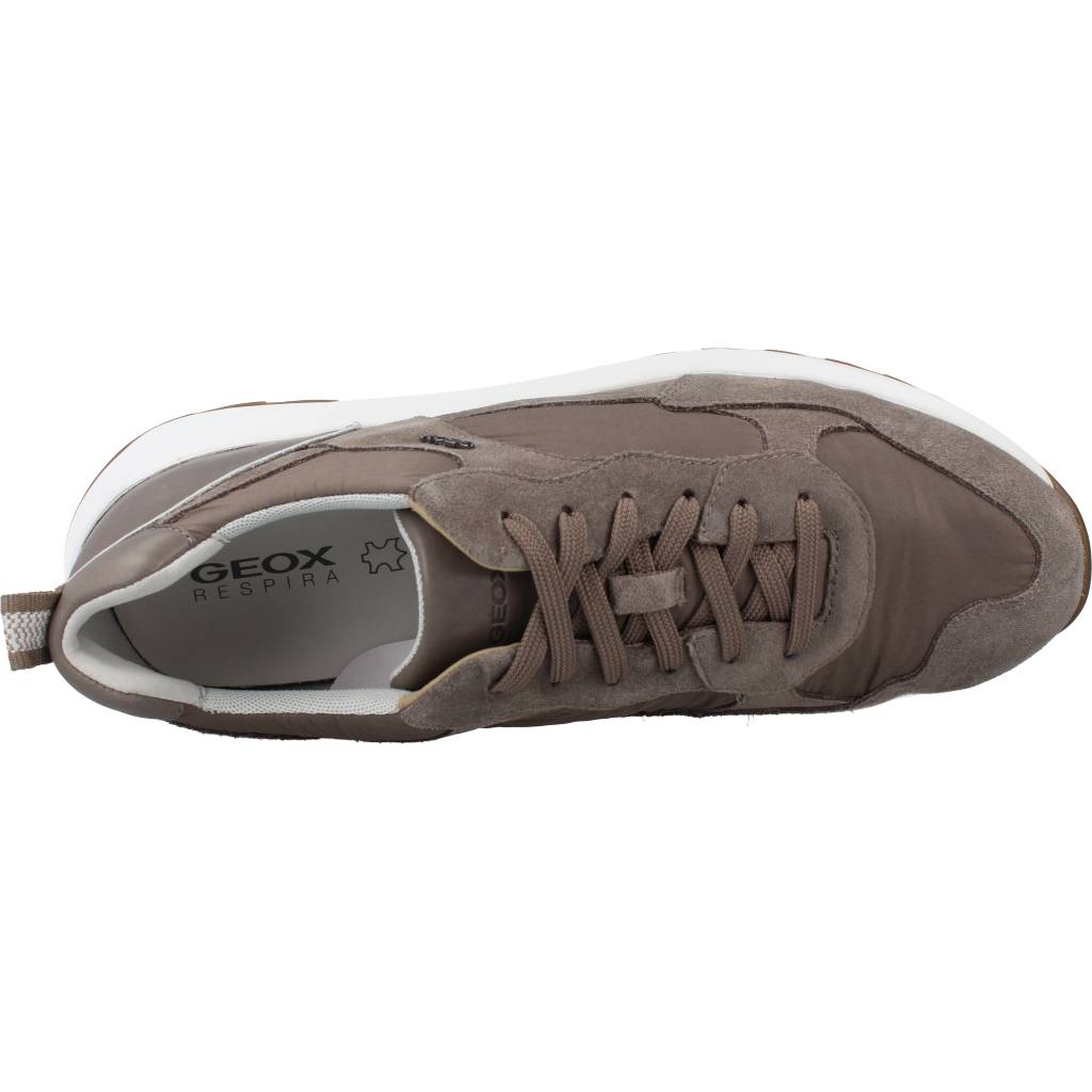 GEOX  U TITANIO en color MARRON  (7)