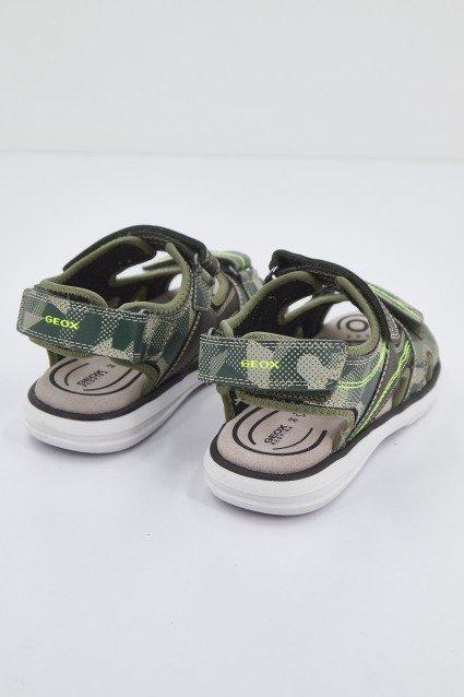 GEOX  J SANDAL MARATEA BOY en color VERDE  (2)