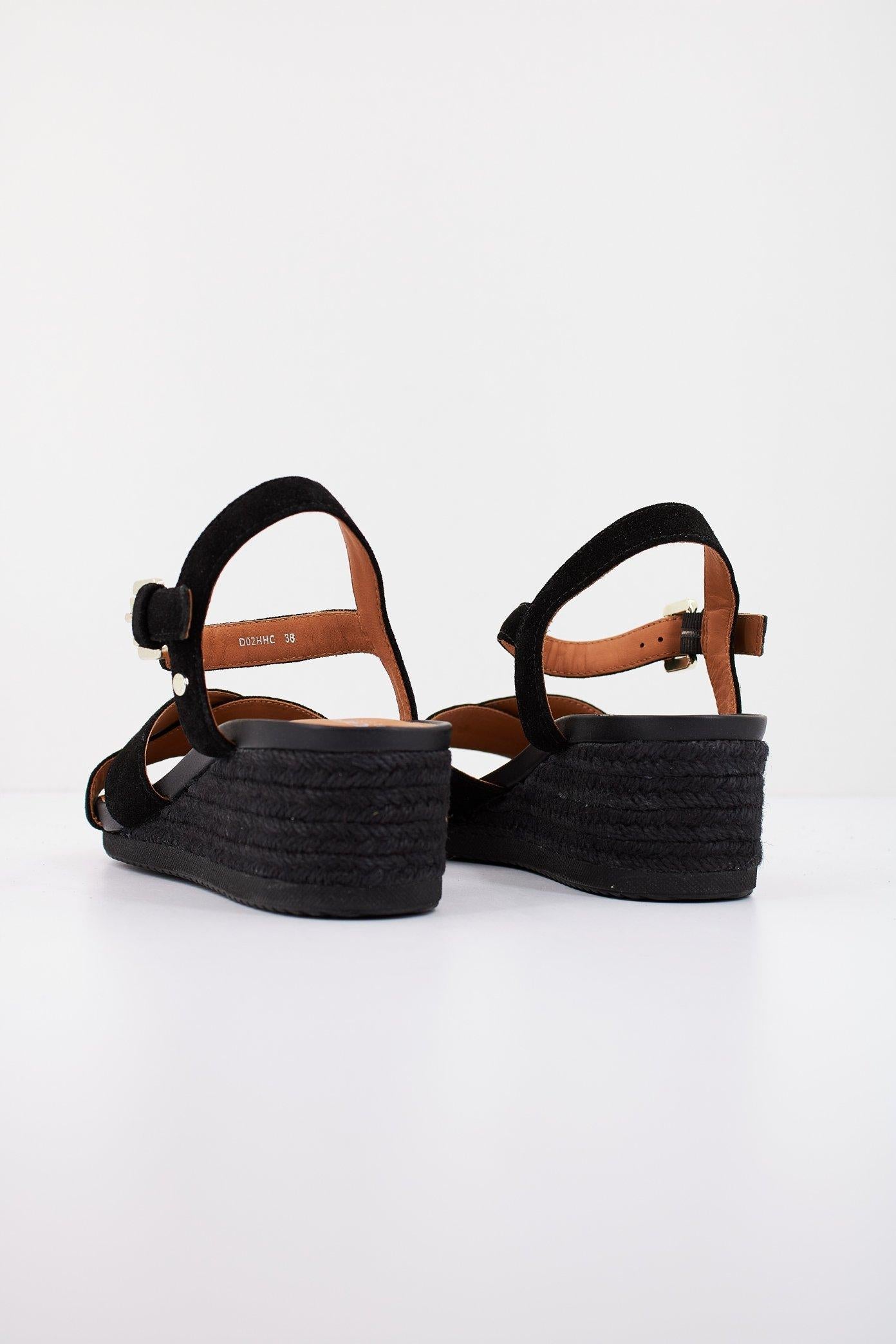 GEOX D ISCHIA CORDA en color NEGRO  (3)