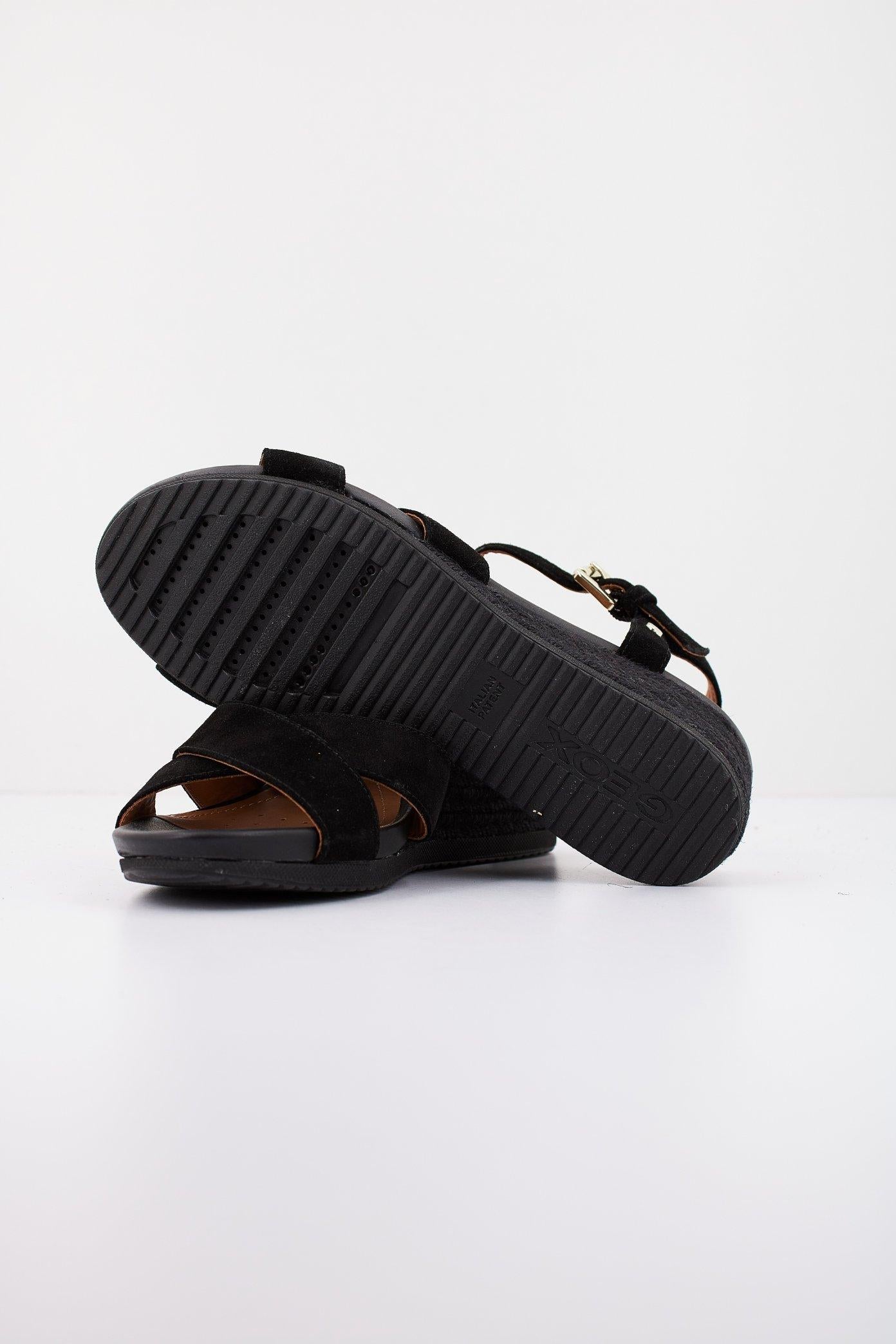 GEOX D ISCHIA CORDA en color NEGRO  (4)