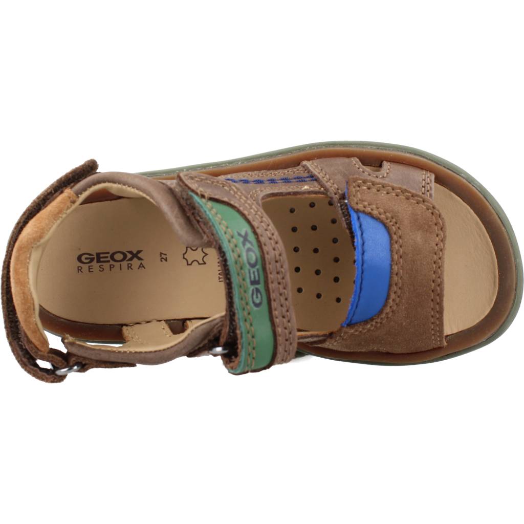 GEOX  J SANDAL LIPARI BOY en color MARRON  (7)