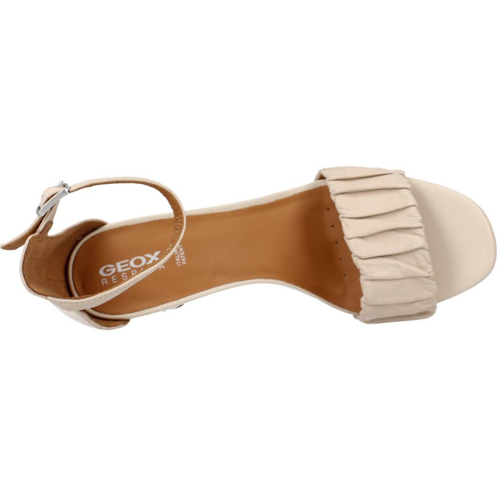 GEOX  D ERAKLIA HIGH en color MARRON CLARO  (7)