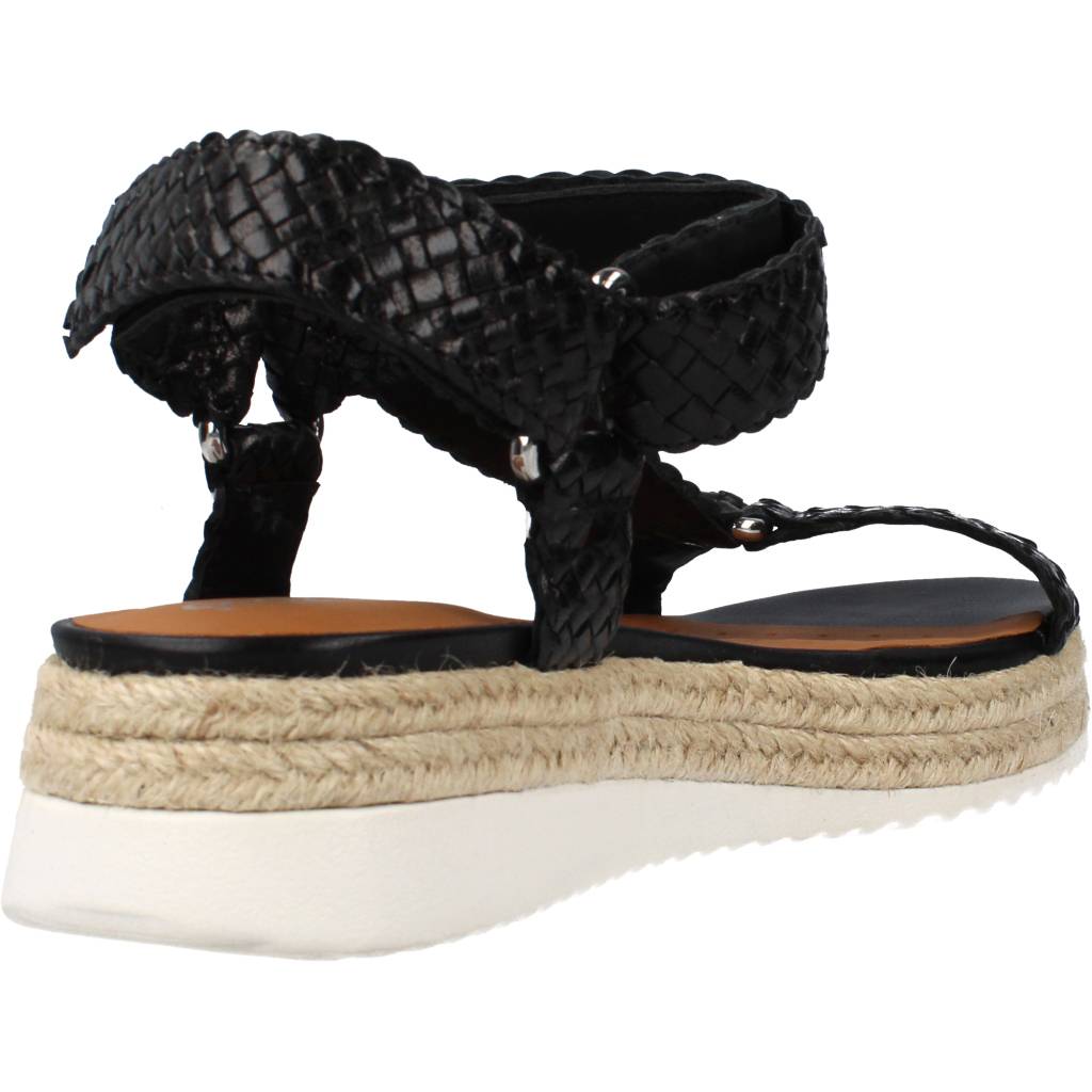 GEOX JM D EOLIE en color NEGRO  (3)