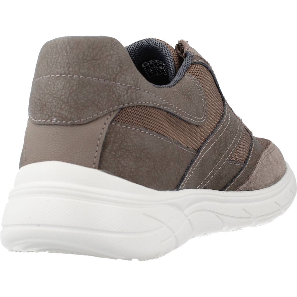 GEOX U PORTELLO en color MARRON  (3)