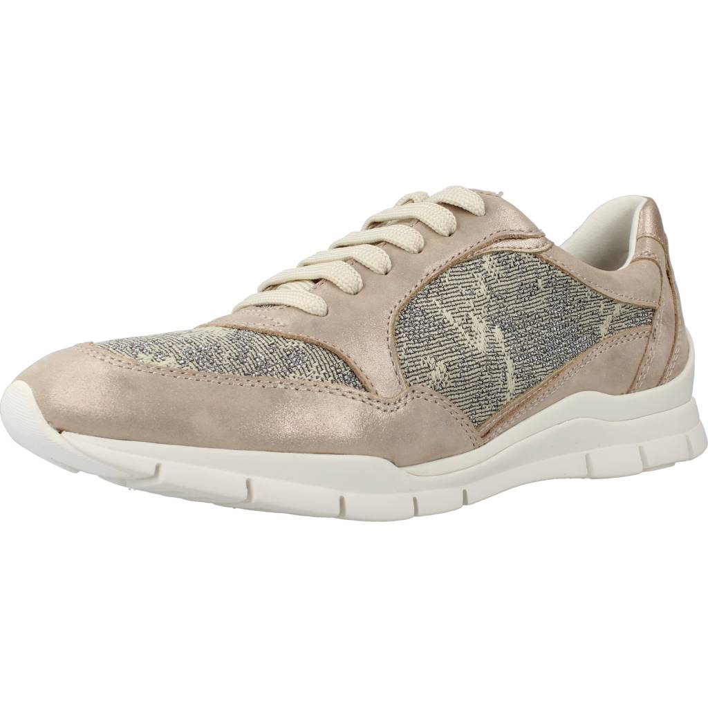 GEOX  D SUKIE en color ORO  (1)