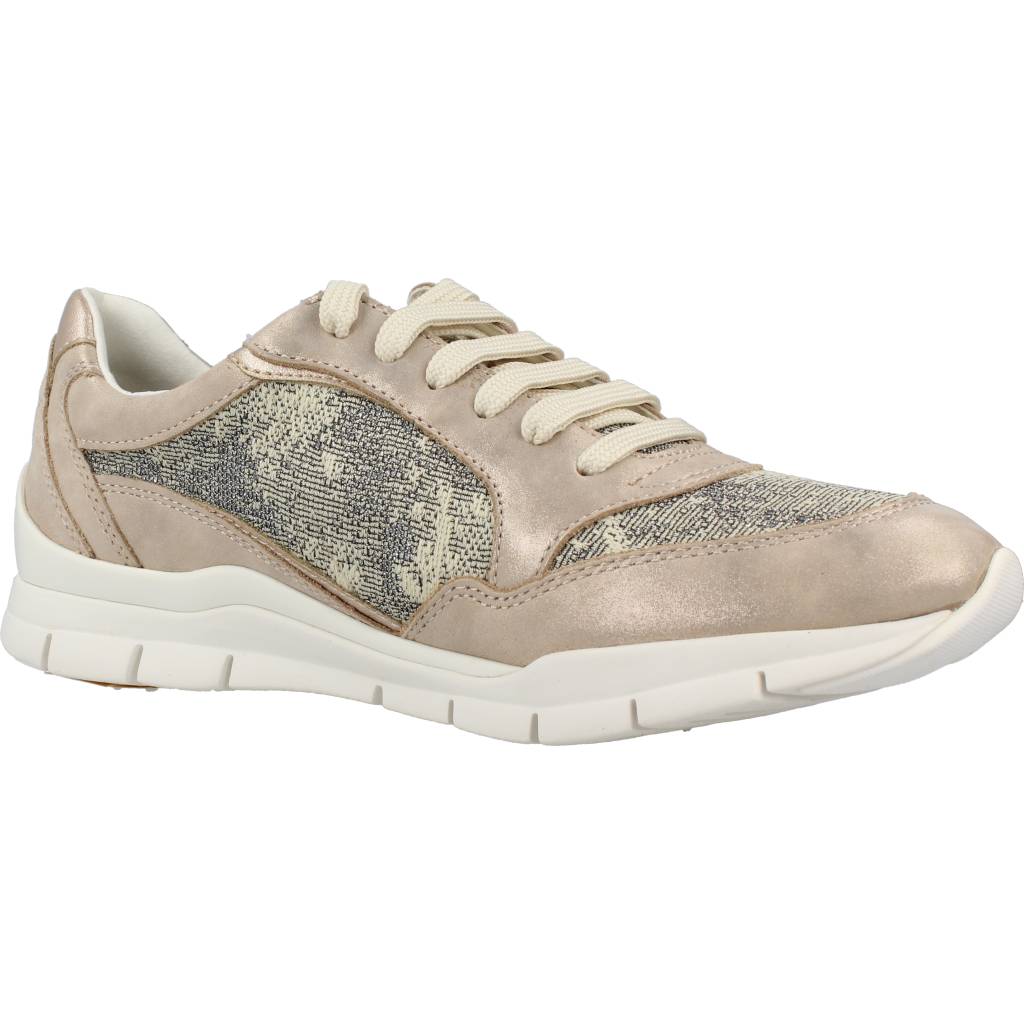 GEOX  D SUKIE en color ORO  (5)
