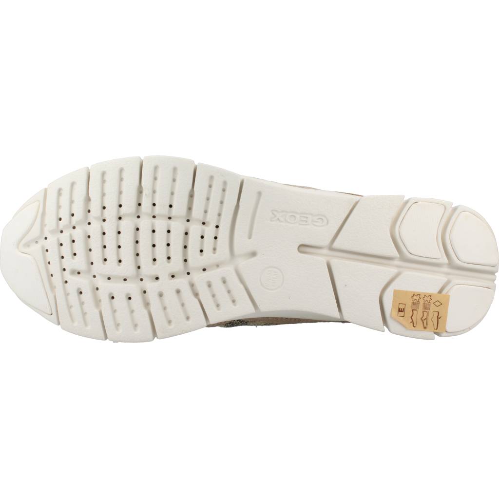 GEOX  D SUKIE en color ORO  (6)