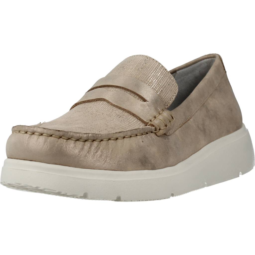 GEOX  D ARLARA en color BEIS  (1)