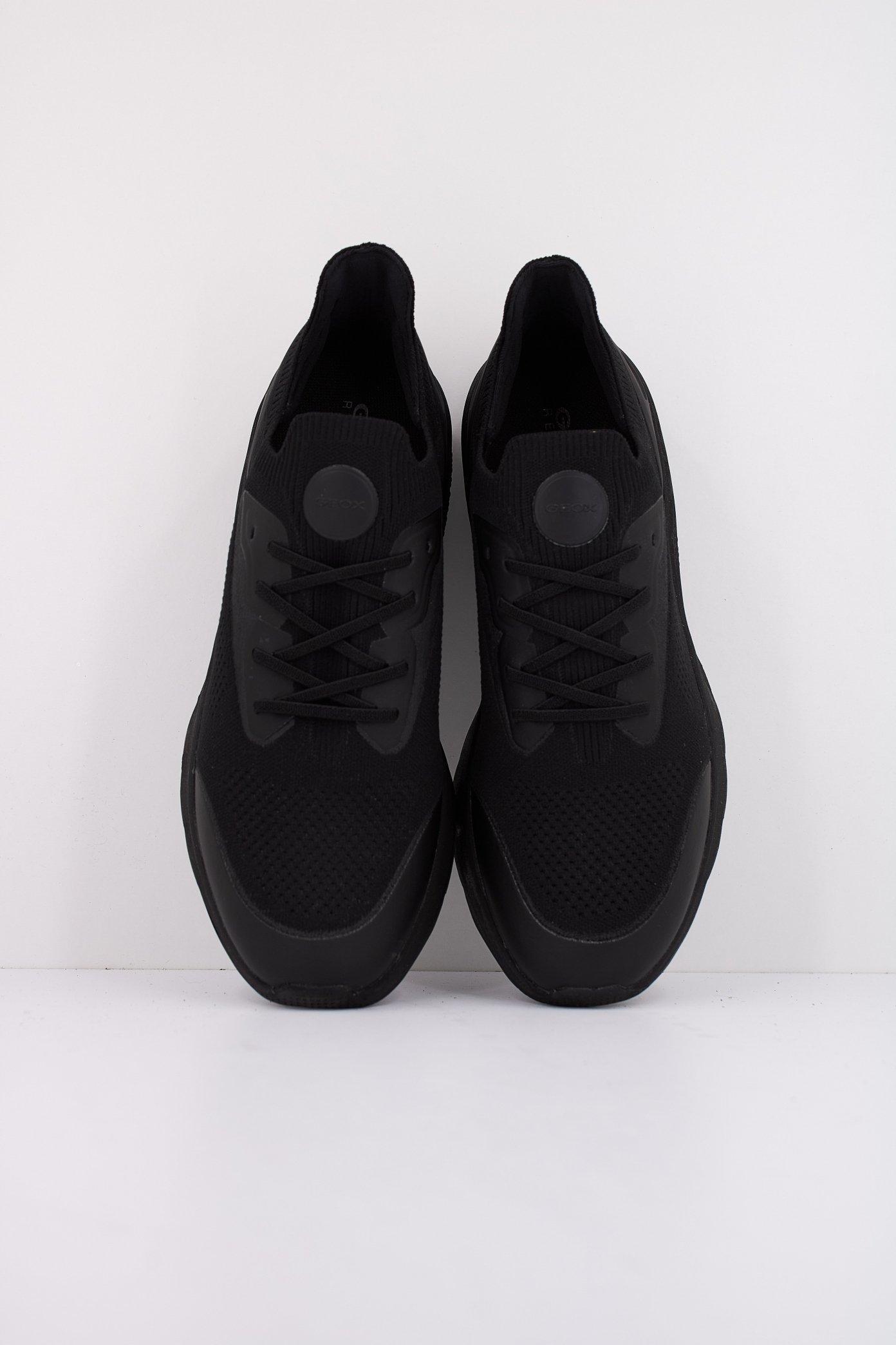 GEOX U SPHERICA en color NEGRO  (4)